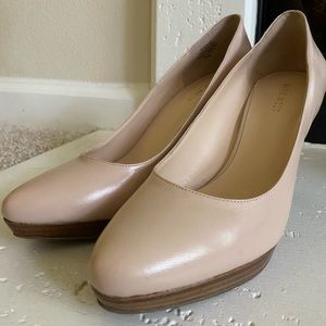 Nine West Nude Pumps